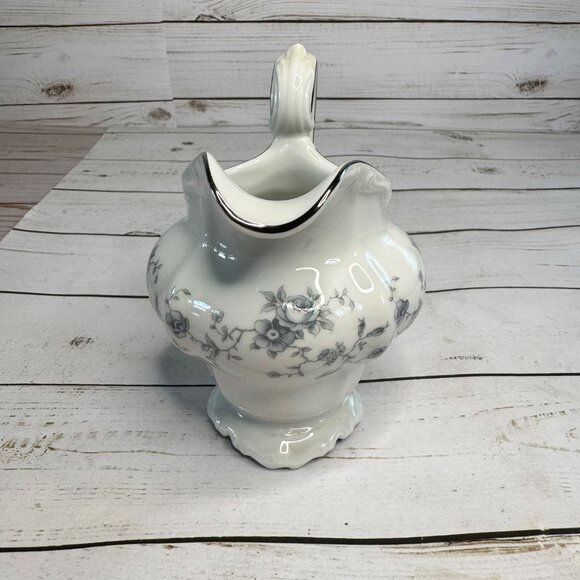 Vintage Johann Haviland Blue Garland Creamer Pitcher Bavaria Germany Porcelain - Picture 4 of 5